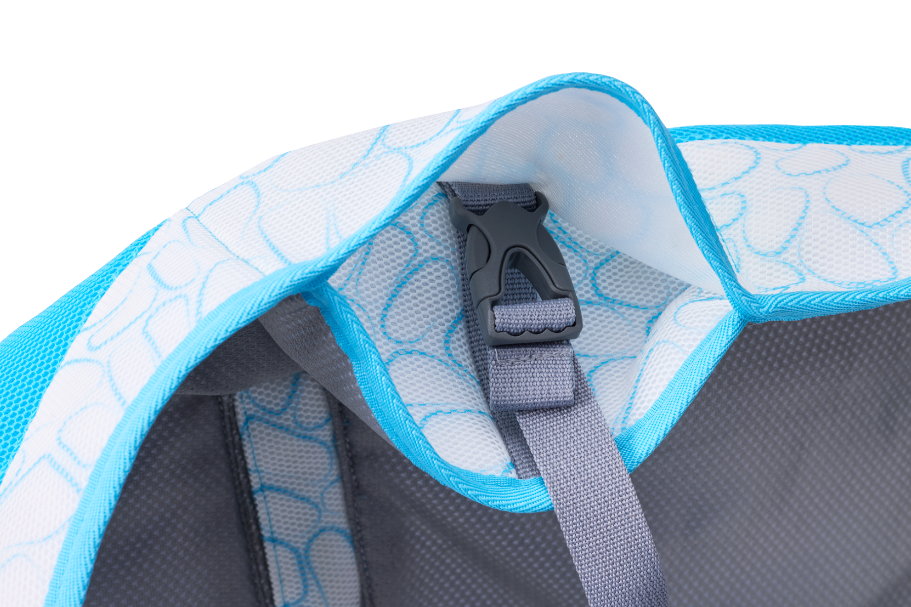 CompressedPNG-05403_Swamp-Cooler-Vest_Biolumin-Blue_buckle-STUDIO.png